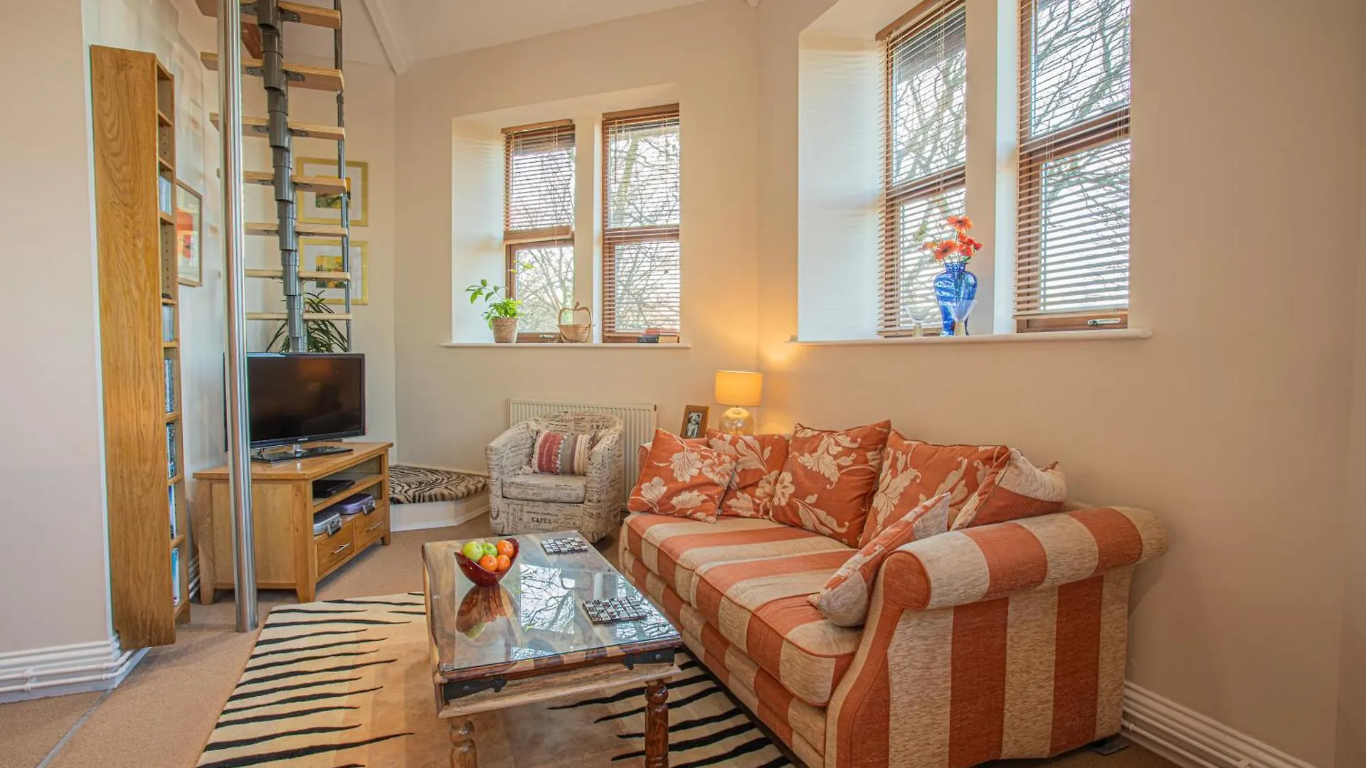 Countryside Fully Furnished Apartment In Halifax 0*,  Storbritannien